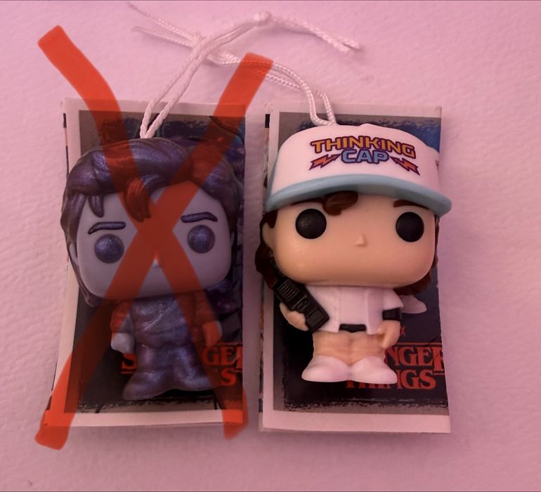 Фигурки очень странные дела обмен или по 700 тенге одна фигурка