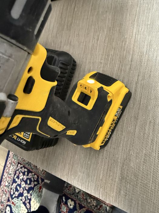 Dewalt DCD996 Винтоверт