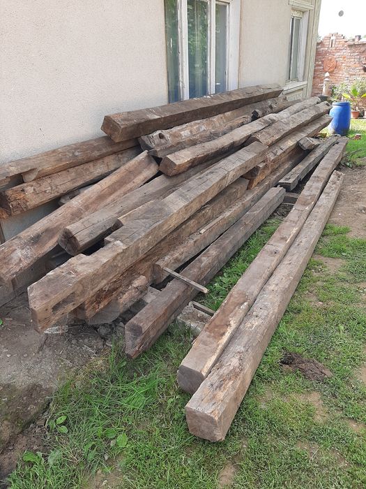 Grinzi vechi de stejar