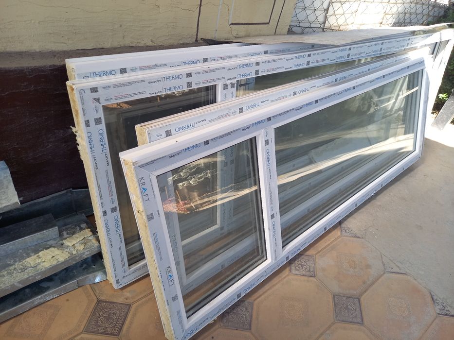 Пластик есік   сатылады бағасына келісеміз.  Продается пласт