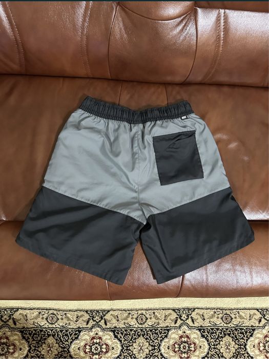 pantaloni scurti nike