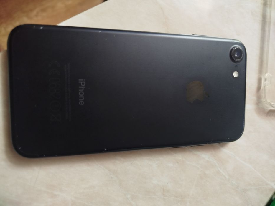 iPhone 7 128 gb в отличном состоянии