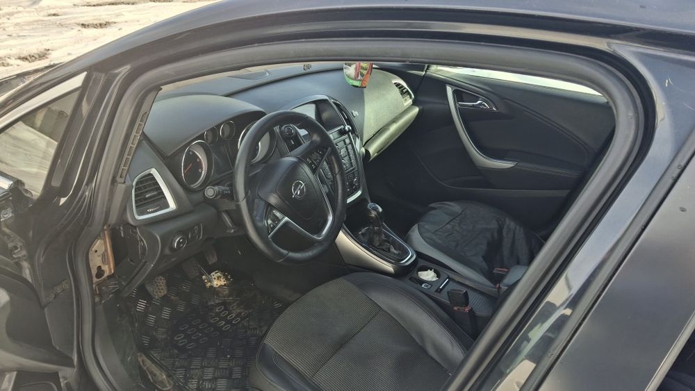 OPEL Agila 2014 — imagine 3