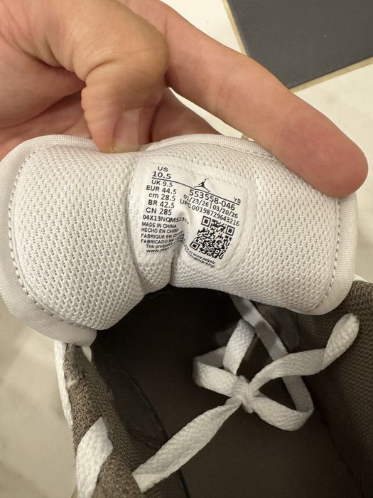 Кроссовки Air jordan 1