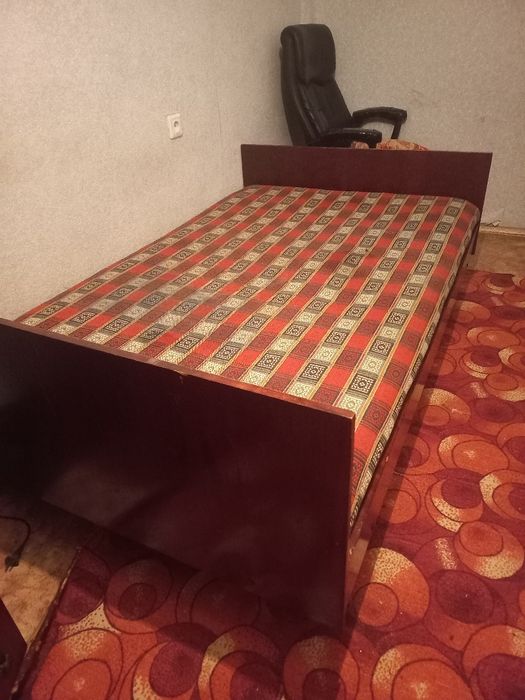 Продам кровать, 1,5 ка