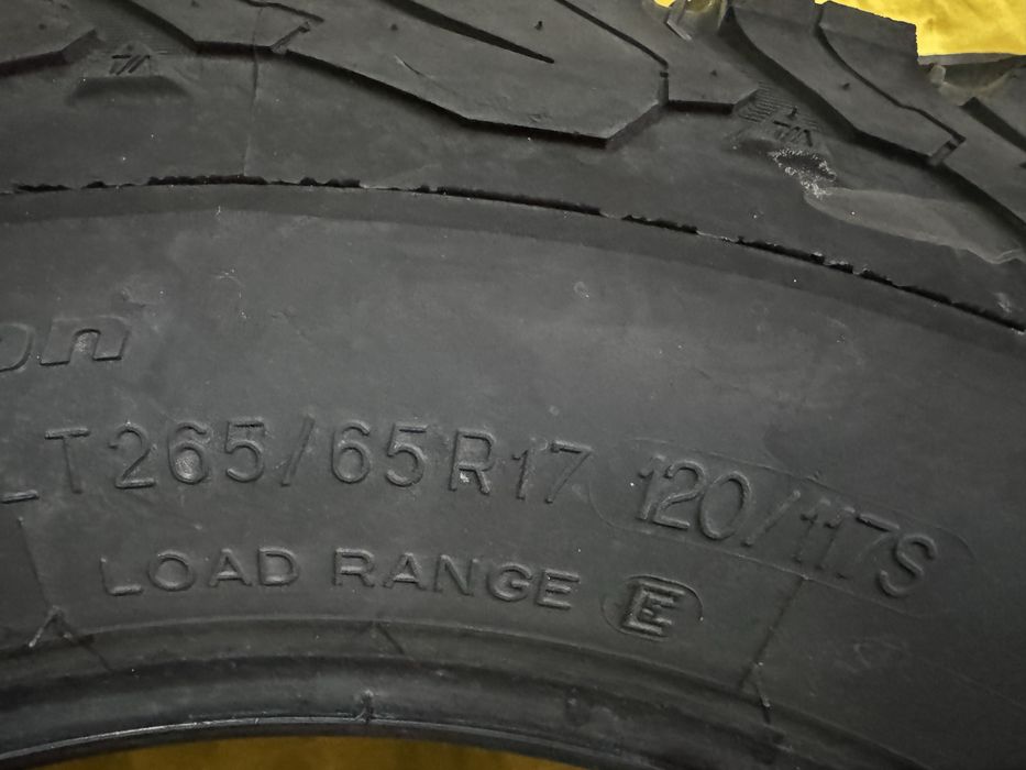 265 65 17 BF Goodrich