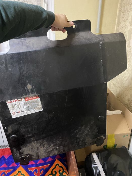 Продам защиту картера Пассат б3