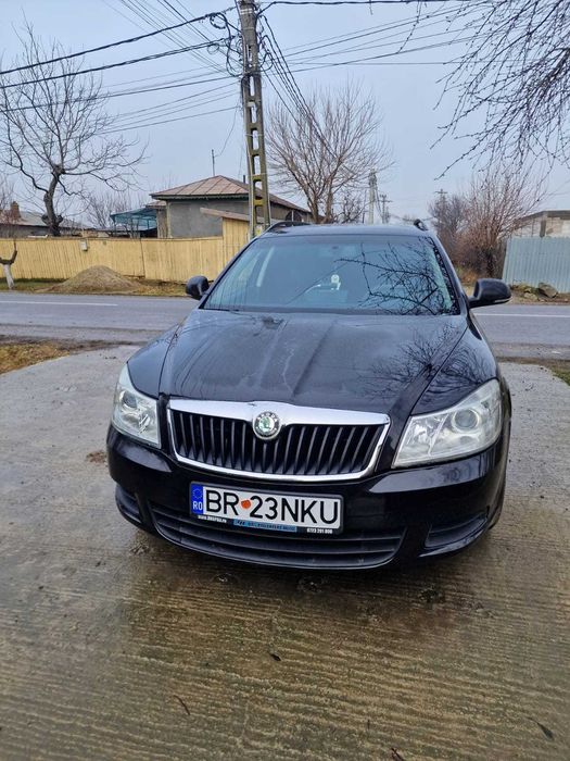 Vând Skoda Octavia 2