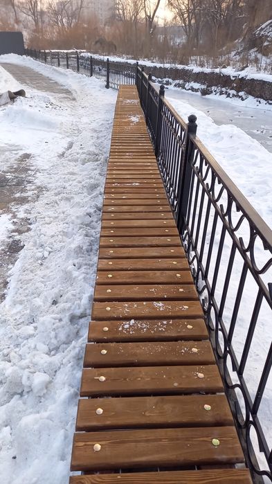 Декоративные изделия для сада, огородов
