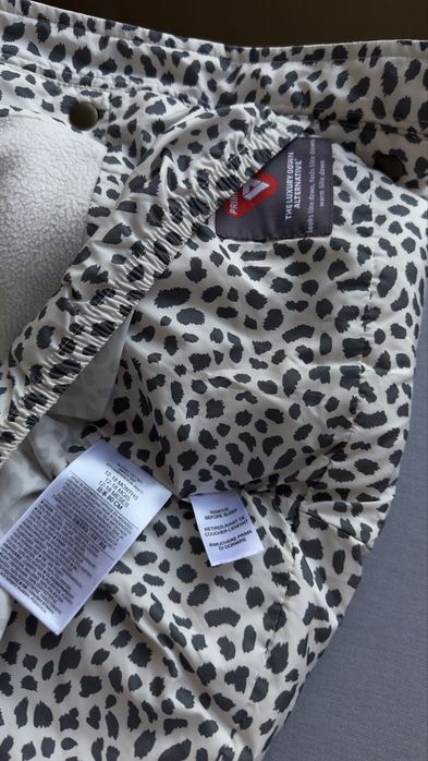 Куртка GAP 12-18м на девочку