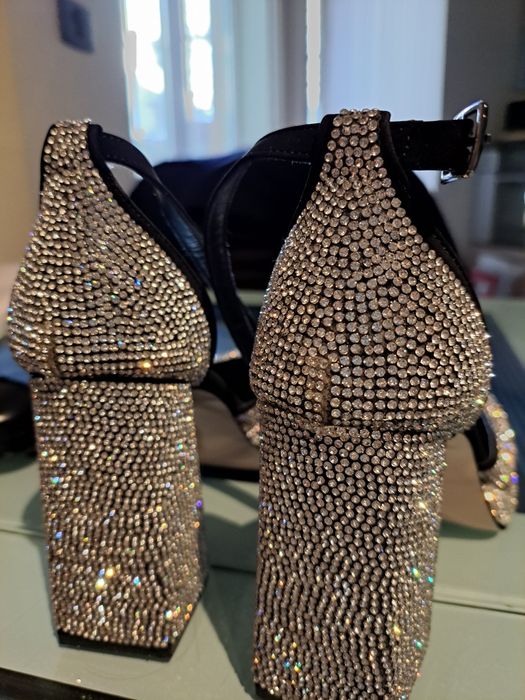 Официални обувки