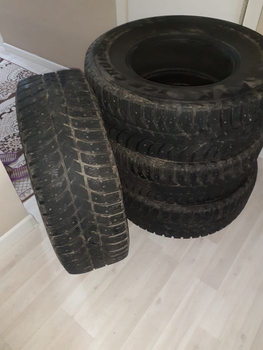 Покрышки зимние с щипами