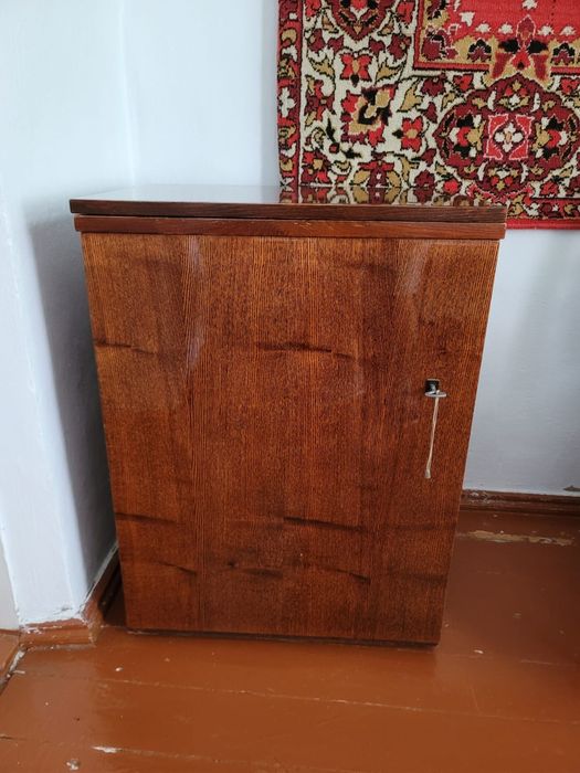 Швейная машинка "чайка lll"