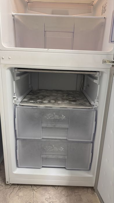 Холодильник BEKO