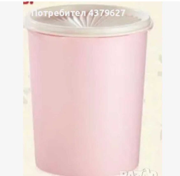 Практичен топер 2.1 л, с формички за сладки  Tupperware