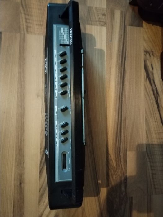 Dublu radiocasetofon vintage funcțional