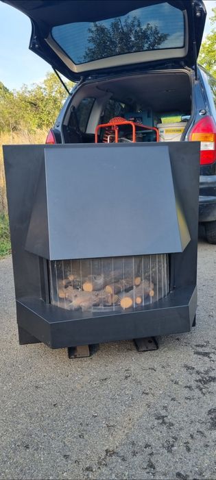 Semineu pe gaz din fonta