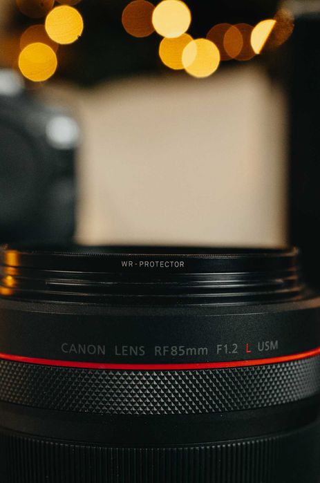 Obiectiv Canon RF 85 mm f/1.2.