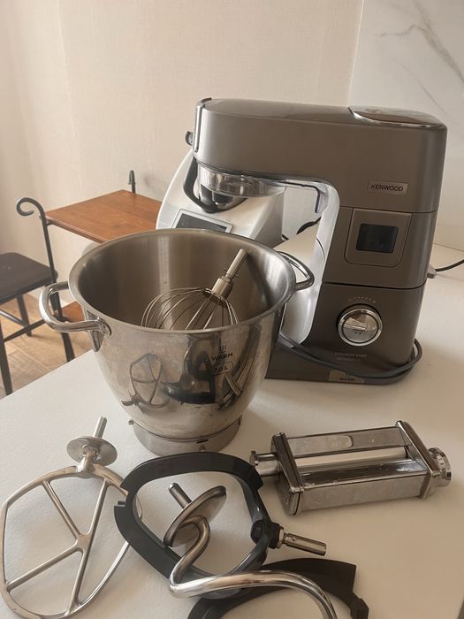 Продам комбайн Кенвуд