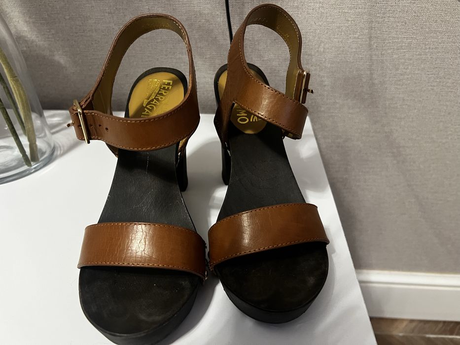 Летняя обувь Ferragamo