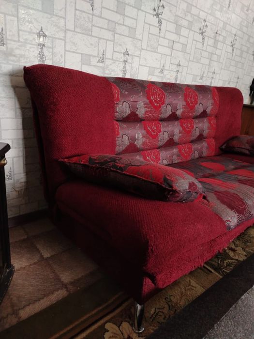 Диван + 2 кресла б/у