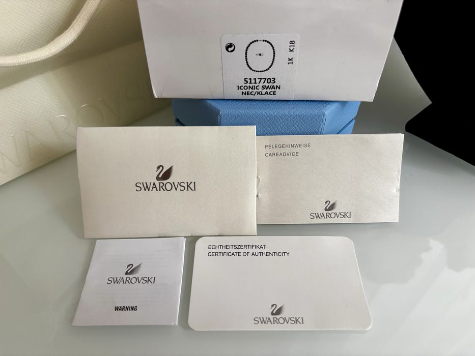 Colier/lanț angelic Swarovski argintiu în ambalajul nou baby blue