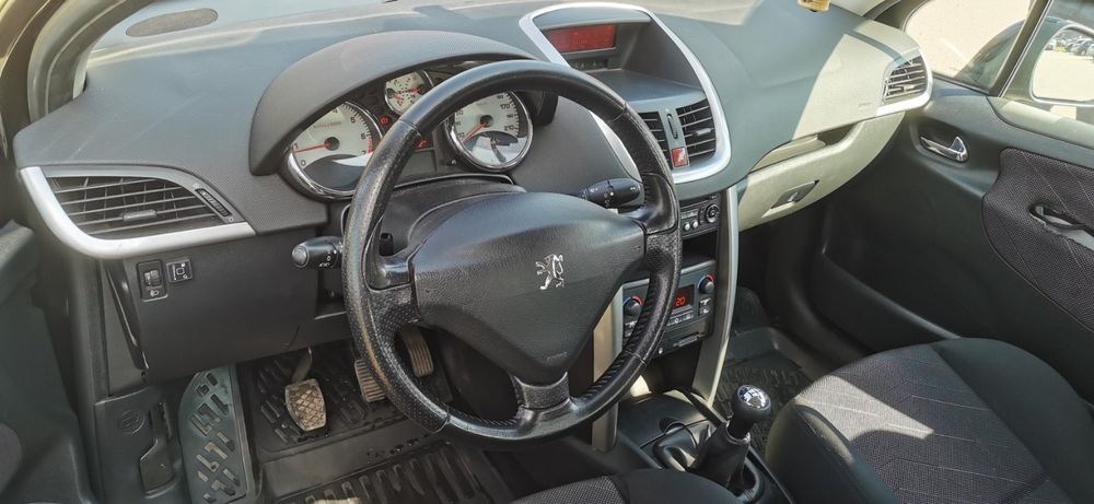 Peugeot 207 1.4 16v 88кс