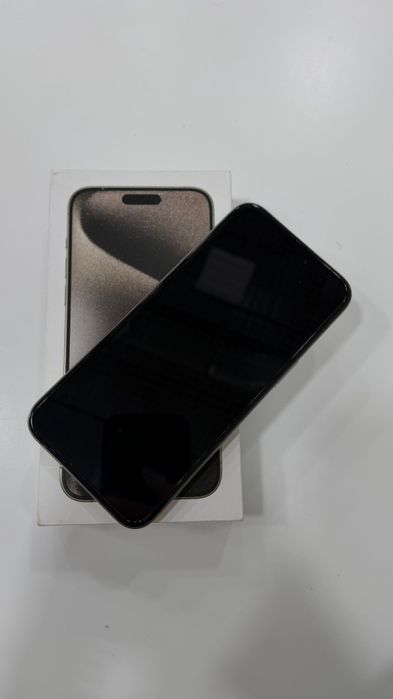 Продам айфон 15 про макс