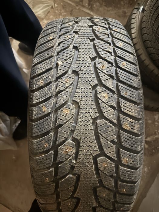 285/45R22 колесо