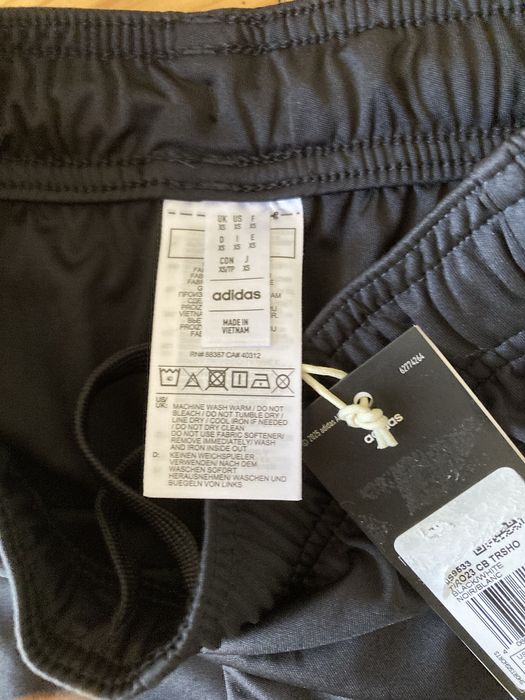 Мъжки оригинални къси панталони Adidas