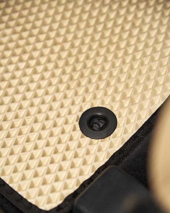 EVA Стелки за вашия автомобил