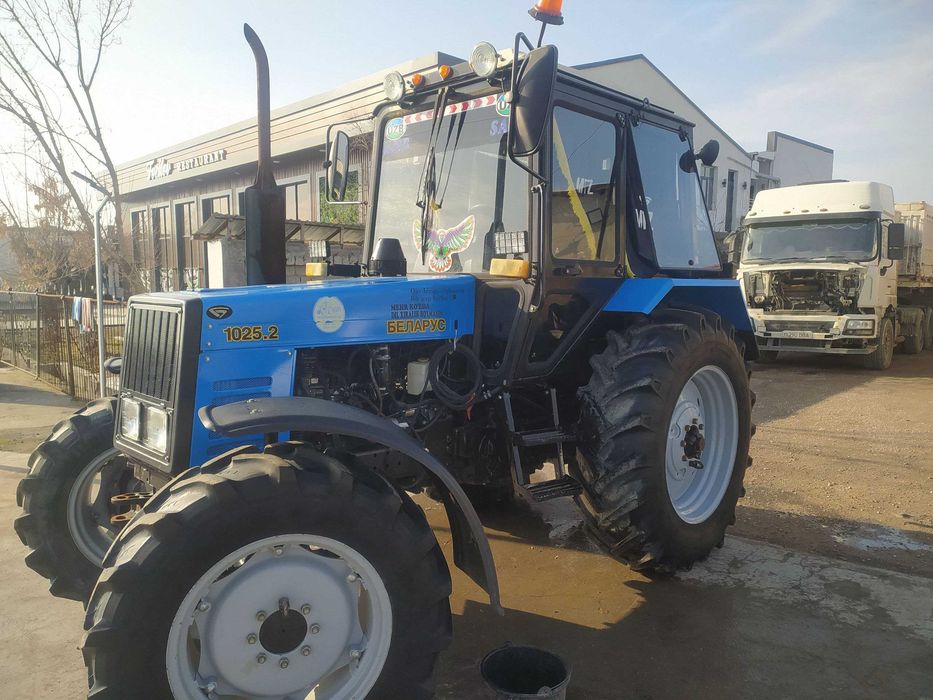 Трактор Беларус 1025.2 срочна 2023 йил