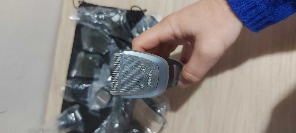 Philips тример за коса, лице, тяло