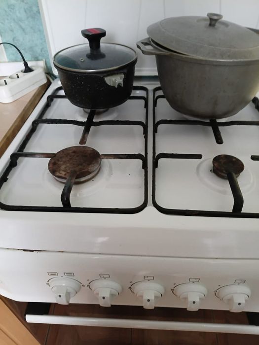 Продам газплиту AVA