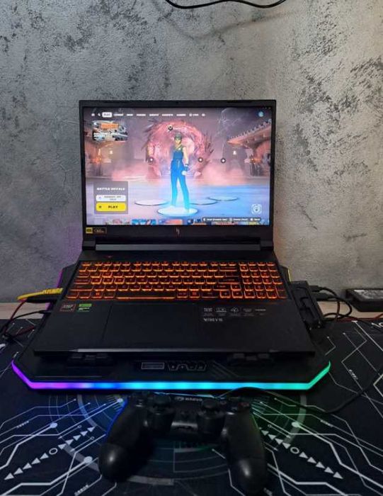 Laptop Gaming Acer Nitro V16 ANV16-41-R7HU