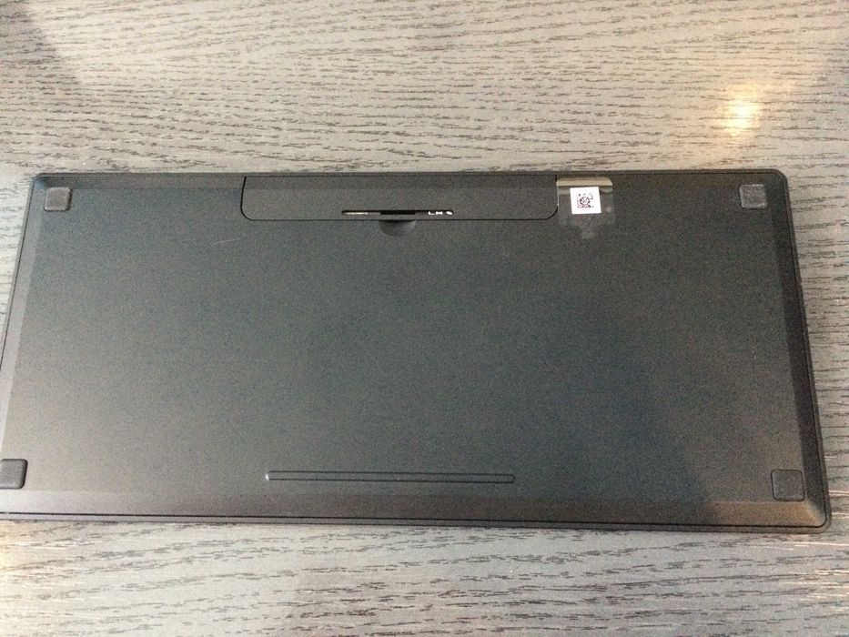 Tastatura bluetooth Samsung Trio 500 functionala.Cititi tot anuntul.