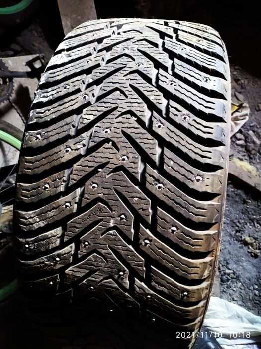 Шина бу 275/40/20