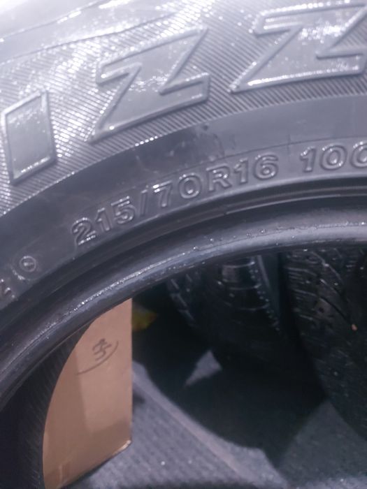 Продам зимние шины