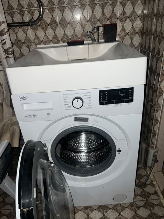 Продам стиральную машину Beko