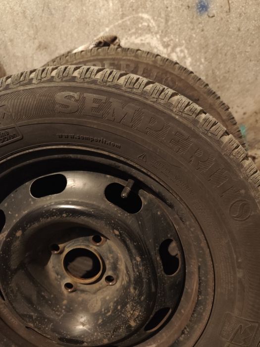 Метални джанти-4х108-15.Подходящи за Пежо и Ситроен.