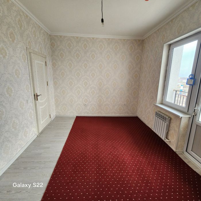 Uy sotiladi 68,7m/kv