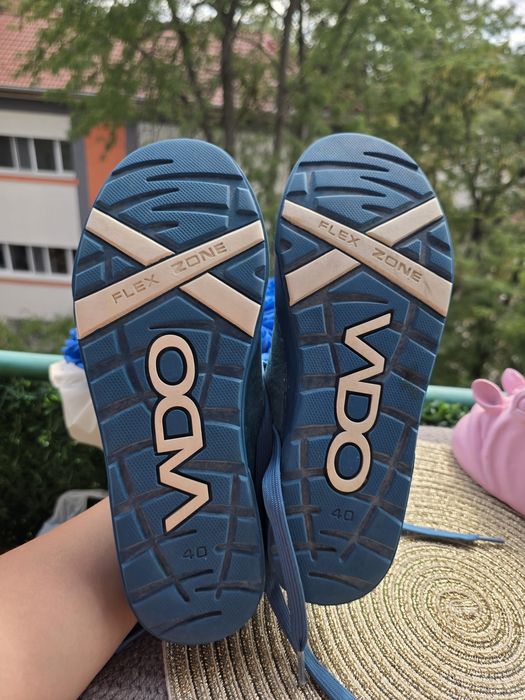 Vado кецове естествен велур N40