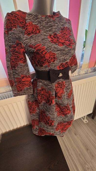 Рокля за сезона Лилия