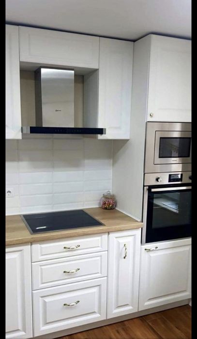 Apartament 3 camere, 90 mp – Ultracentral – Complet mobilat și utilat – Beclean