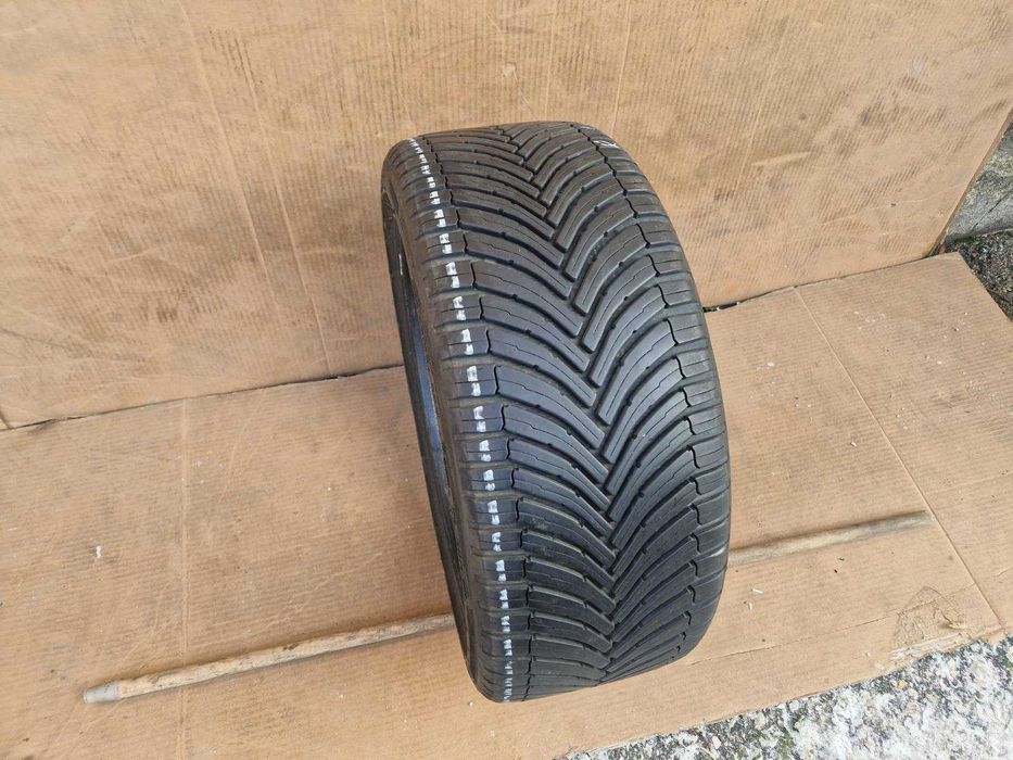 1 Bridgestone R18 225/40 Лятна гума  DOT4623