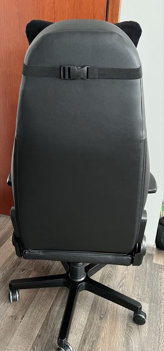 Стол noblechairs еко кожа черен