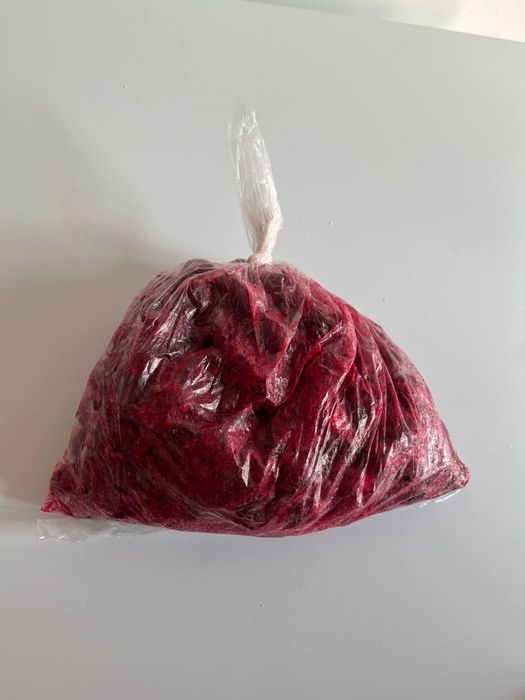 Вишня шпанка без косточек 1 кг 60.000 сум