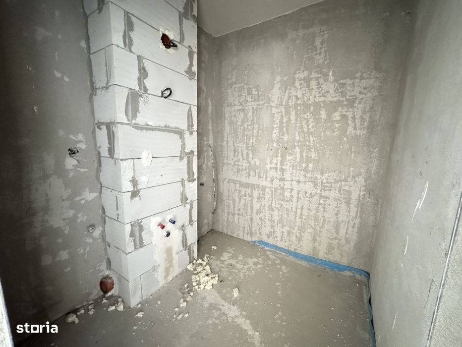 Apartament de 2 camere, 48.73 mp, 20 mp terasa, Finisat, Parcare, Zona