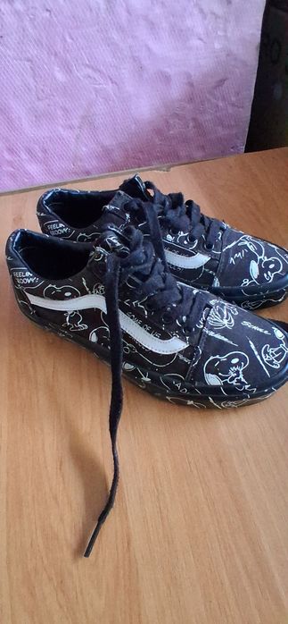 Teniși Vans de mărimea 36,5