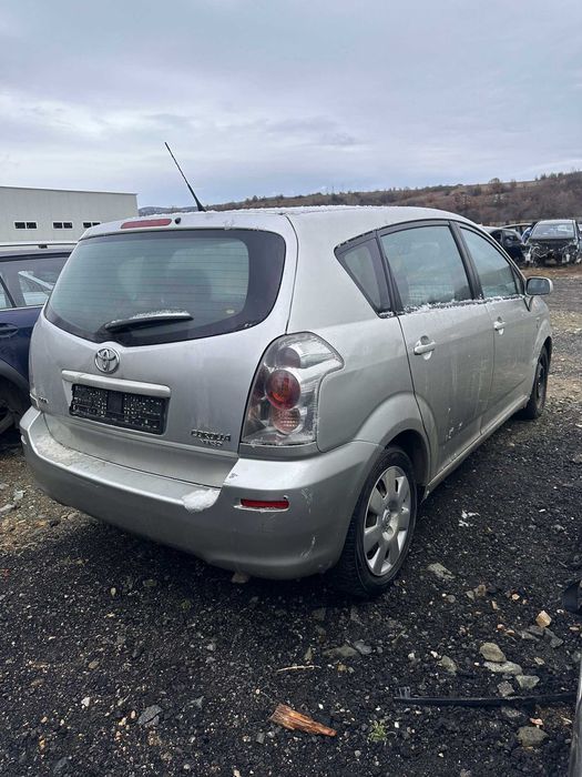 Toyota Corolla Verso 2.0 D-4d 116к.с 2005г На Части